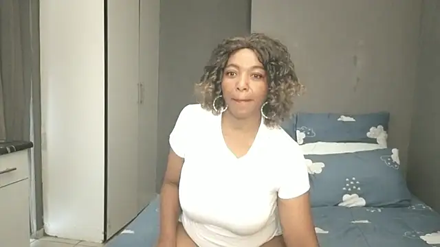 Lillyan N online show from 01/14/26, 08:31