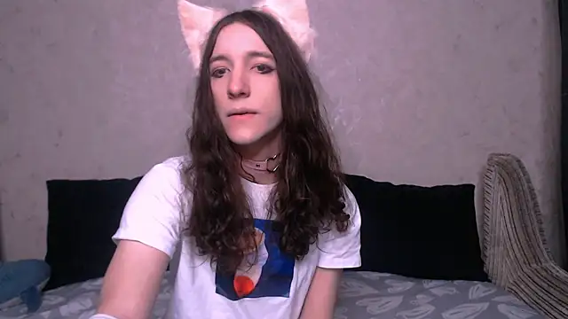 SilverMuse  online show from 10/05/25, 01:48