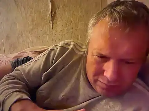 evulis1 online show from 10/13/25, 07:58