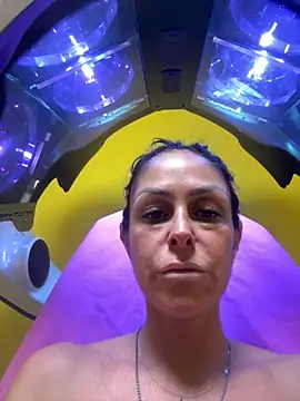 ainaht online show from 11/17/25, 11:16