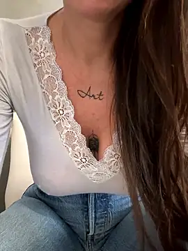 ainaht online show from 02/04/26, 01:28