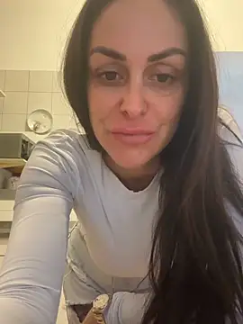 Snapshot of ainaht chatting on 03/23/26, 09:13 ainaht online show from 03/23/26, 09:13