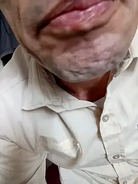 zamir adam online show from 10/10/25, 01:21