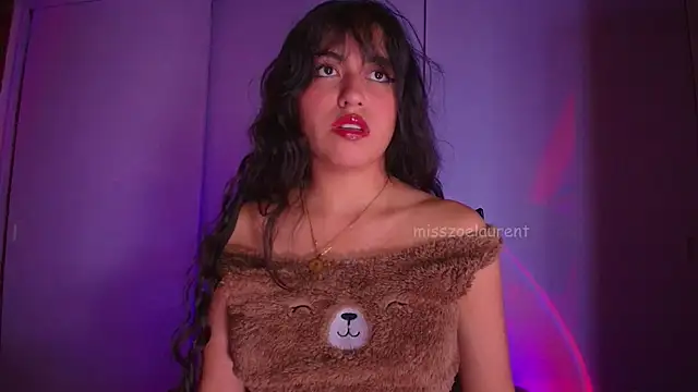 misszoelaurent online show from 10/17/25, 09:28