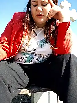 Snapshot of Flacara100 chatting on 03/09/26, 11:47 Flacara100 online show from 03/09/26, 11:47