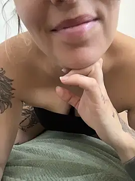 Snapshot of anonyme_hot47 chatting on 04/08/26, 09:09 anonyme hot47 online show from 04/08/26, 09:09