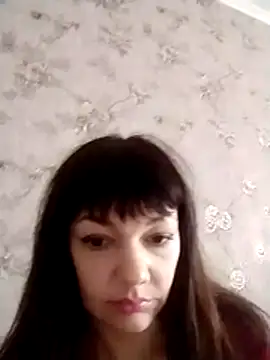 Snapshot of AliceSwan1122 chatting on 07/08/26, 01:04 AliceSwan1122 online show from 07/08/26, 01:04