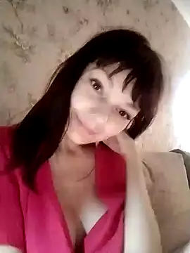 Snapshot of AliceSwan1122 chatting on 07/19/26, 04:38 AliceSwan1122 online show from 07/19/26, 04:38