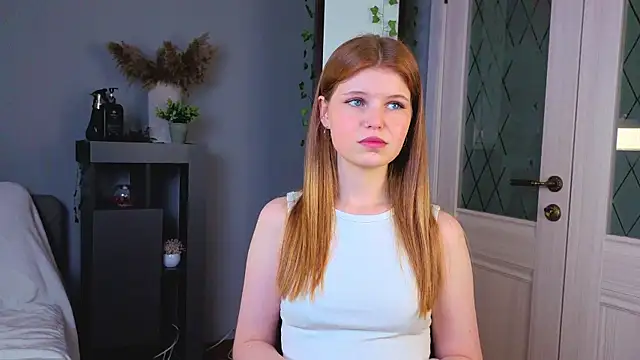 pielittle online show from 09/16/25, 04:35