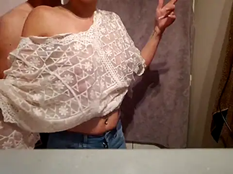 Snapshot of chodasse13 chatting on 10/31/25, 06:31 chodasse13 online show from 10/31/25, 06:31