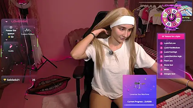 Snapshot of kaylaxsweet chatting on 11/03/25, 11:15 kaylaxsweet online show from 11/03/25, 11:15