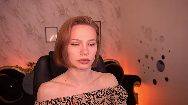 ShyySiren online show from 05/25/26, 07:36