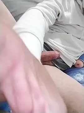 Snapshot of Francy36 chatting on 10/06/25, 08:06 Francy36 online show from 10/06/25, 08:06