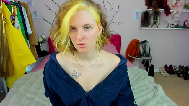 SabrinaRayX online show from 02/27/26, 07:52