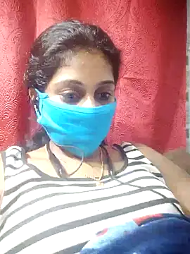 Snapshot of TAMIL_MEENUMA chatting on 12/04/25, 05:43 TAMIL MEENUMA online show from 12/04/25, 05:43