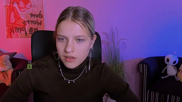 kaela spell  online show from 11/26/25, 12:22