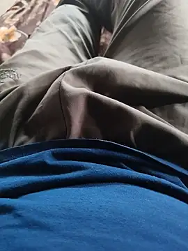 Snapshot of karandeep_Bhagat chatting on 04/18/26, 05:11 karandeep Bhagat online show from 04/18/26, 05:11