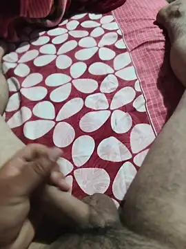 Snapshot of karandeep_Bhagat chatting on 04/22/26, 10:00 karandeep Bhagat online show from 04/22/26, 10:00