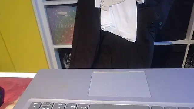 Milf Lady Frankfurt online show from 09/25/25, 12:31