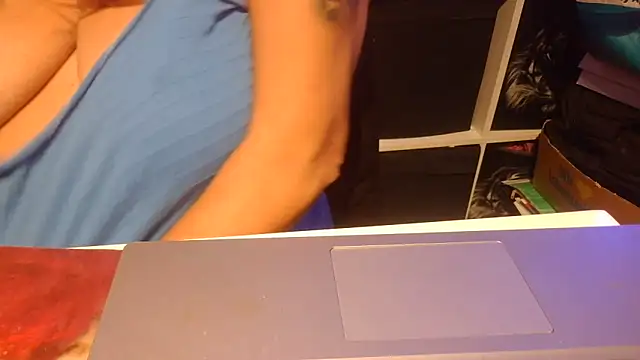 Milf Lady Frankfurt online show from 10/03/25, 08:28