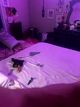 Snapshot of Texxaspearl chatting on 09/24/25, 10:29 Texxaspearl online show from 09/24/25, 10:29