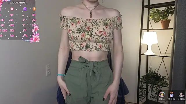 KarenSmitht online show from 03/19/26, 04:22