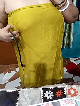 Snapshot of lickcandy chatting on 10/14/25, 07:03 lickcandy online show from 10/14/25, 07:03