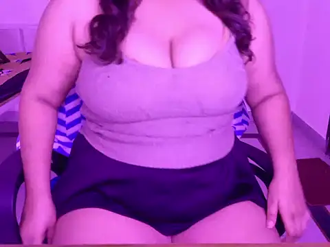 Snapshot of _Ameera_ chatting on 10/06/25, 03:31  Ameera  online show from 10/06/25, 03:31