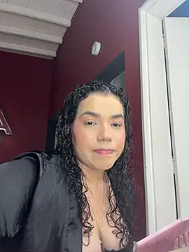 krisstenSantos online show from 02/03/26, 01:49