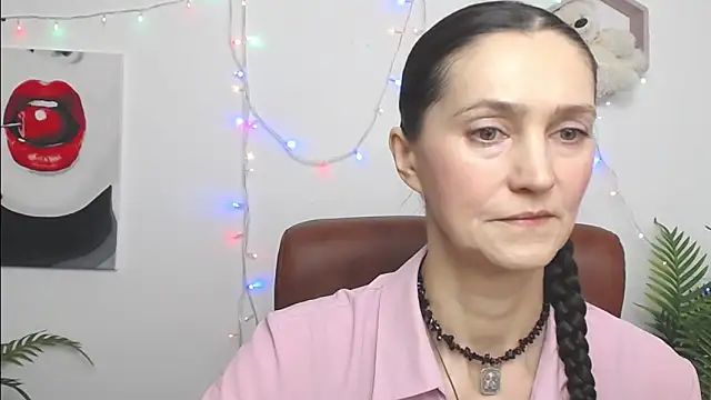 TayaFinch online show from 03/02/26, 01:07