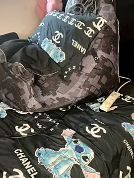 Snapshot of DIRTY_PAISLEY_X chatting on 09/30/25, 09:14 DIRTY PAISLEY X online show from 09/30/25, 09:14