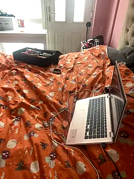 Snapshot of DIRTY_PAISLEY_X chatting on 10/15/25, 09:53 DIRTY PAISLEY X online show from 10/15/25, 09:53