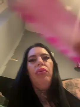 Snapshot of DIRTY_PAISLEY_X chatting on 04/22/26, 07:37 DIRTY PAISLEY X online show from 04/22/26, 07:37