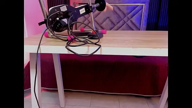 Daniwhatson online show from 09/30/25, 12:15