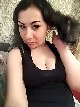 Snapshot of Mia24Blove chatting on 04/22/26, 10:39 Mia24Blove online show from 04/22/26, 10:39