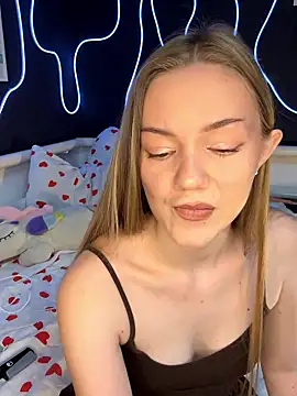 MilaMoone online show from 01/12/26, 10:31