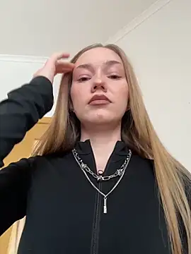 MilaMoone online show from 02/13/26, 11:06