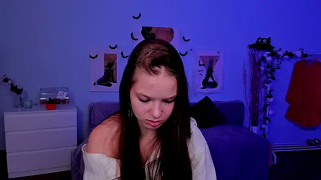 BetsyKiss online show from 10/25/25, 05:08