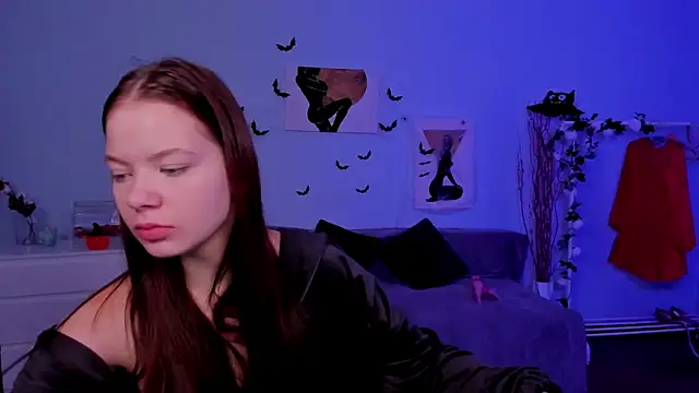 BetsyKiss online show from 10/29/25, 06:48