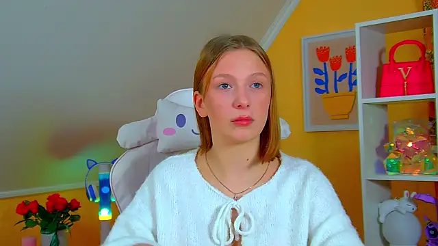 Snapshot of BeatriceBinoche chatting on 04/03/26, 06:28 BeatriceBinoche online show from 04/03/26, 06:28