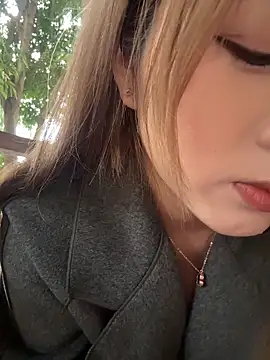 yuki june online show from 03/08/26, 09:02