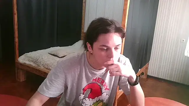 Snapshot of EthelsLover chatting on 02/18/26, 10:44 EthelsLover online show from 02/18/26, 10:44