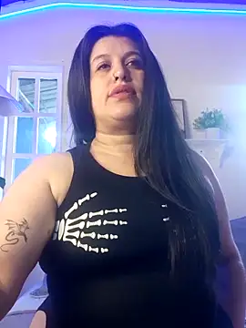 Andrea secret  online show from 04/17/26, 02:20