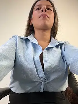 EMILIIA RICHTER   online show from 05/08/26, 08:14