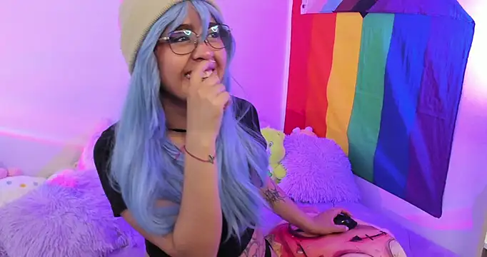 Snapshot of NekoWaifu chatting on 09/23/25, 12:08 NekoWaifu online show from 09/23/25, 12:08