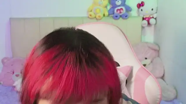 Snapshot of NekoWaifu chatting on 07/15/26, 03:17 NekoWaifu online show from 07/15/26, 03:17
