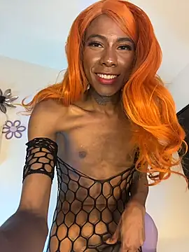 Snapshot of Mara_royal chatting on 03/08/26, 02:04 Mara royal online show from 03/08/26, 02:04