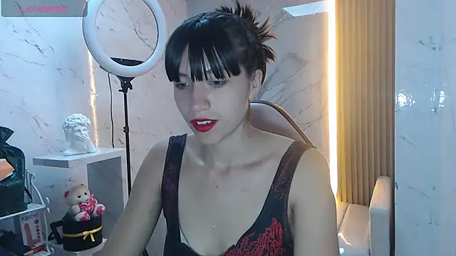 Isabella Blondetf online show from 11/07/25, 01:11
