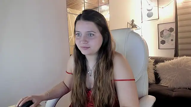 Snapshot of sophiee09_ chatting on 10/11/25, 03:10 sophiee09  online show from 10/11/25, 03:10