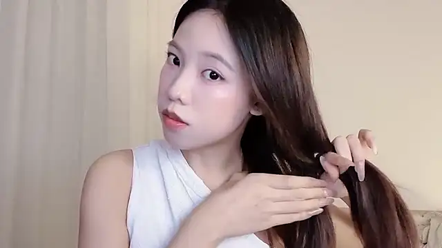 Meng 777 online show from 12/21/25, 12:34